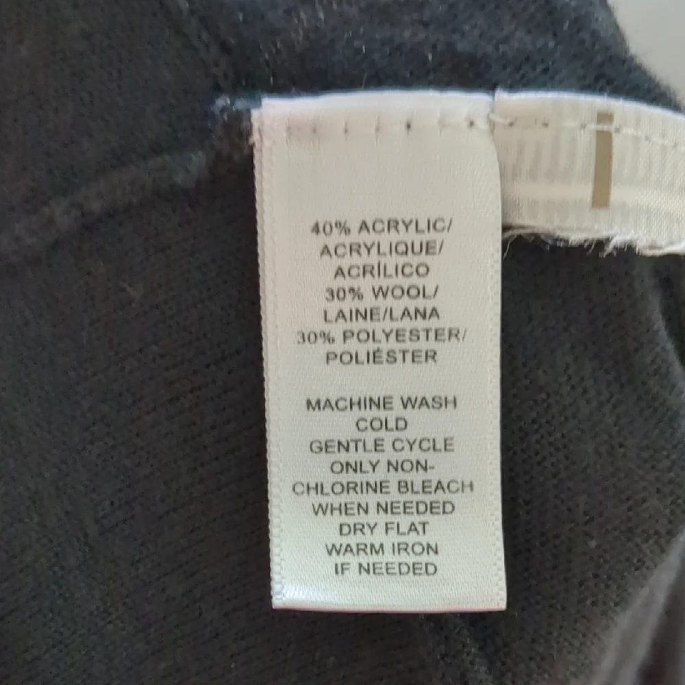 Large Ann Taylor Loft Women's Solid Black Open Front Cardigan Goth Office - Picture 11 of 11